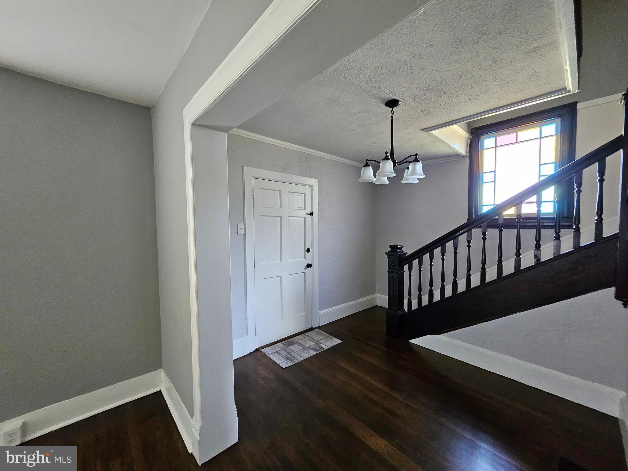2558 Martinsburg Pike