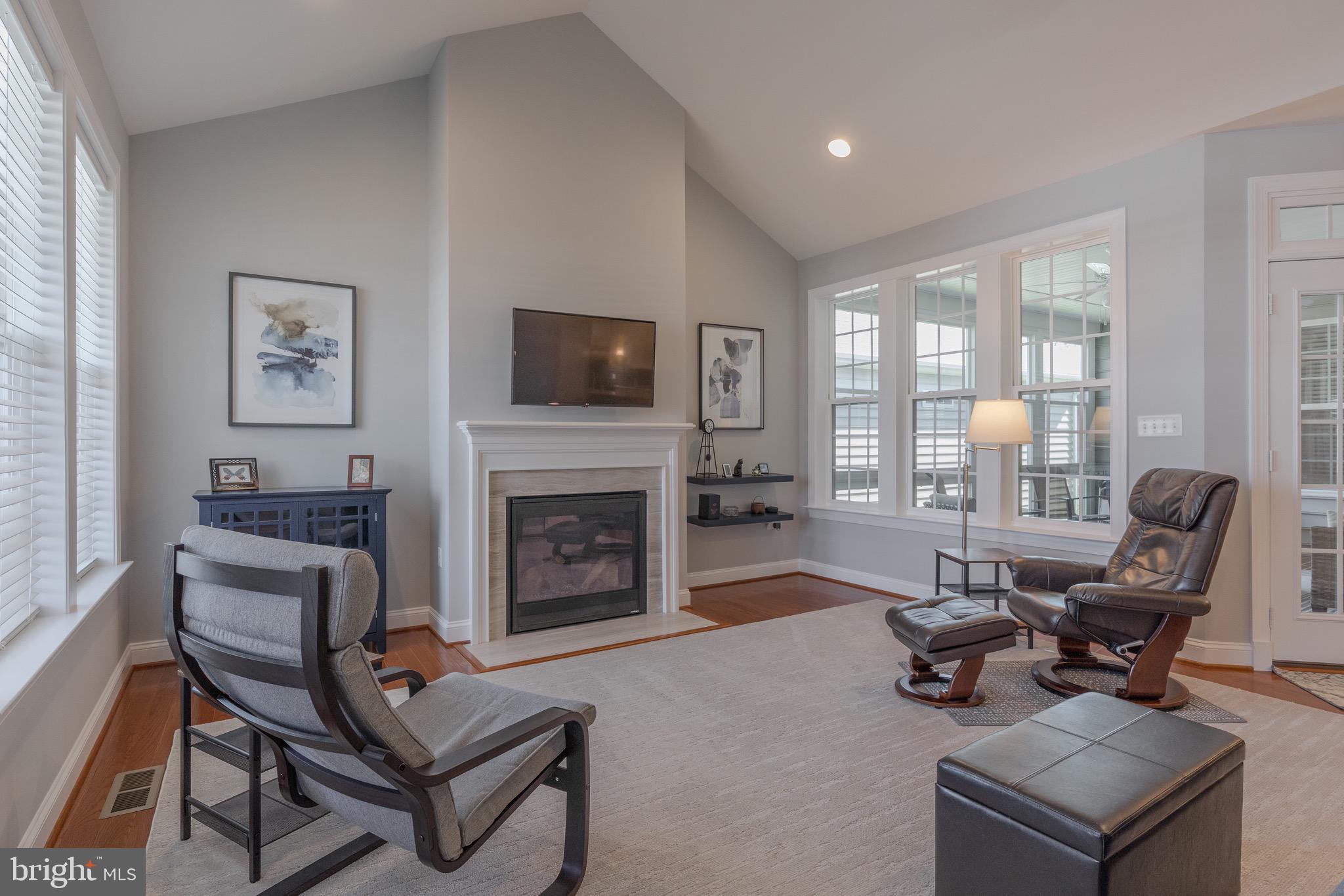 129 Bluets Dr