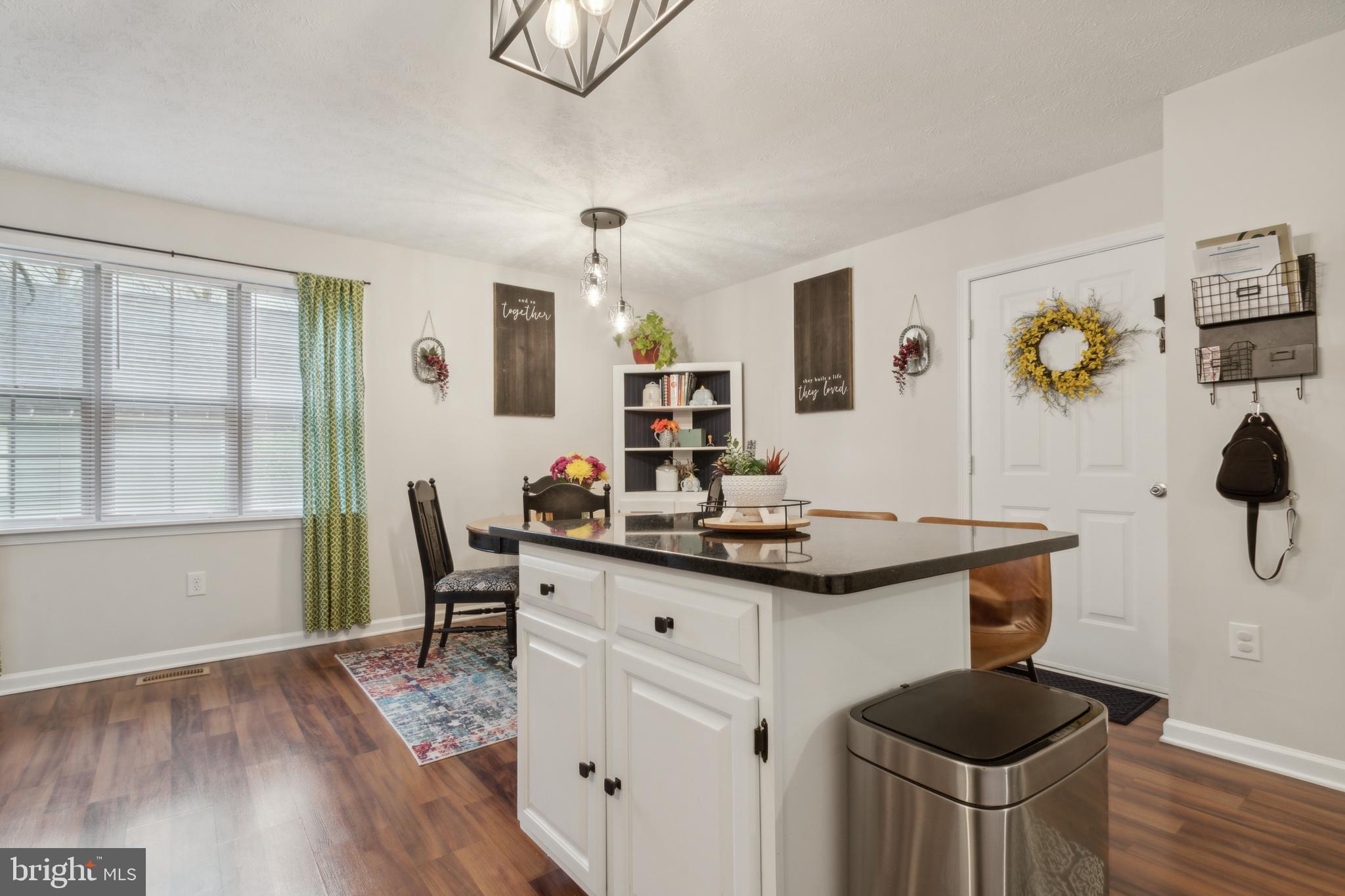 171 Lake Holiday Rd