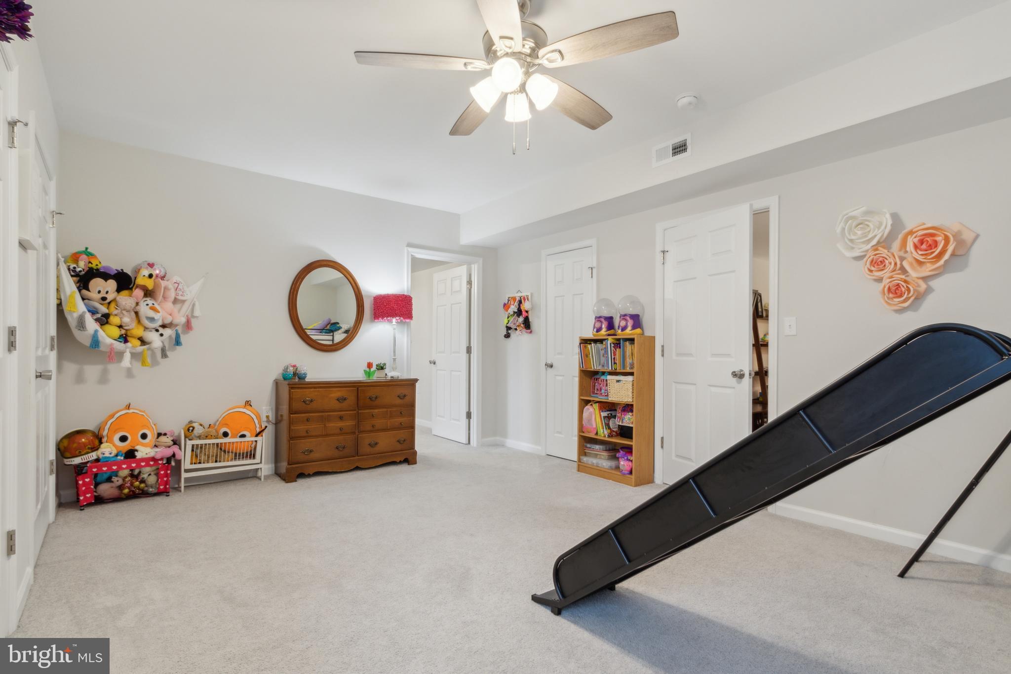 171 Lake Holiday Rd