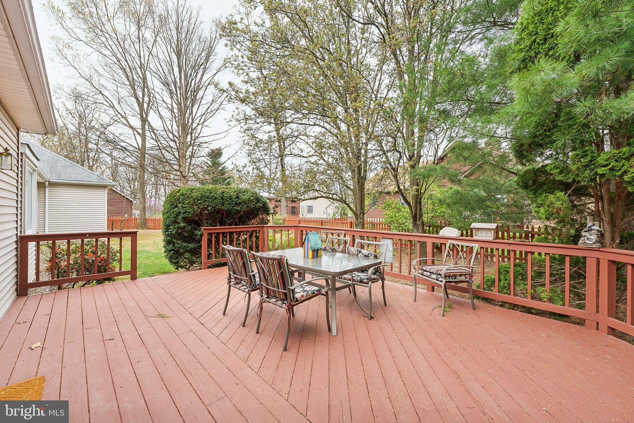 107 Tucks Cir