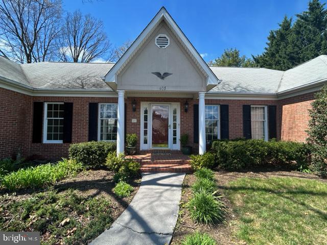 107 Tucks Cir