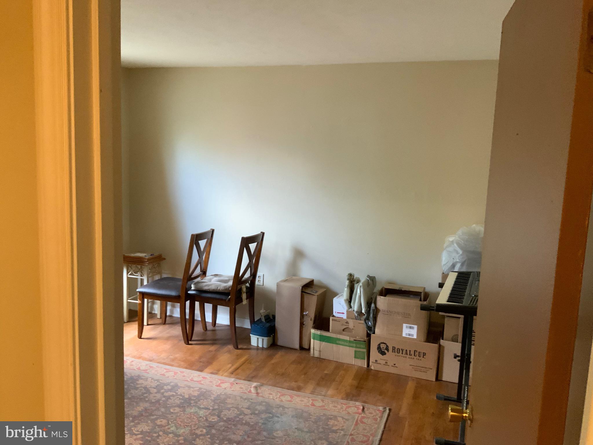 207 BUCKINGHAM DRIVE