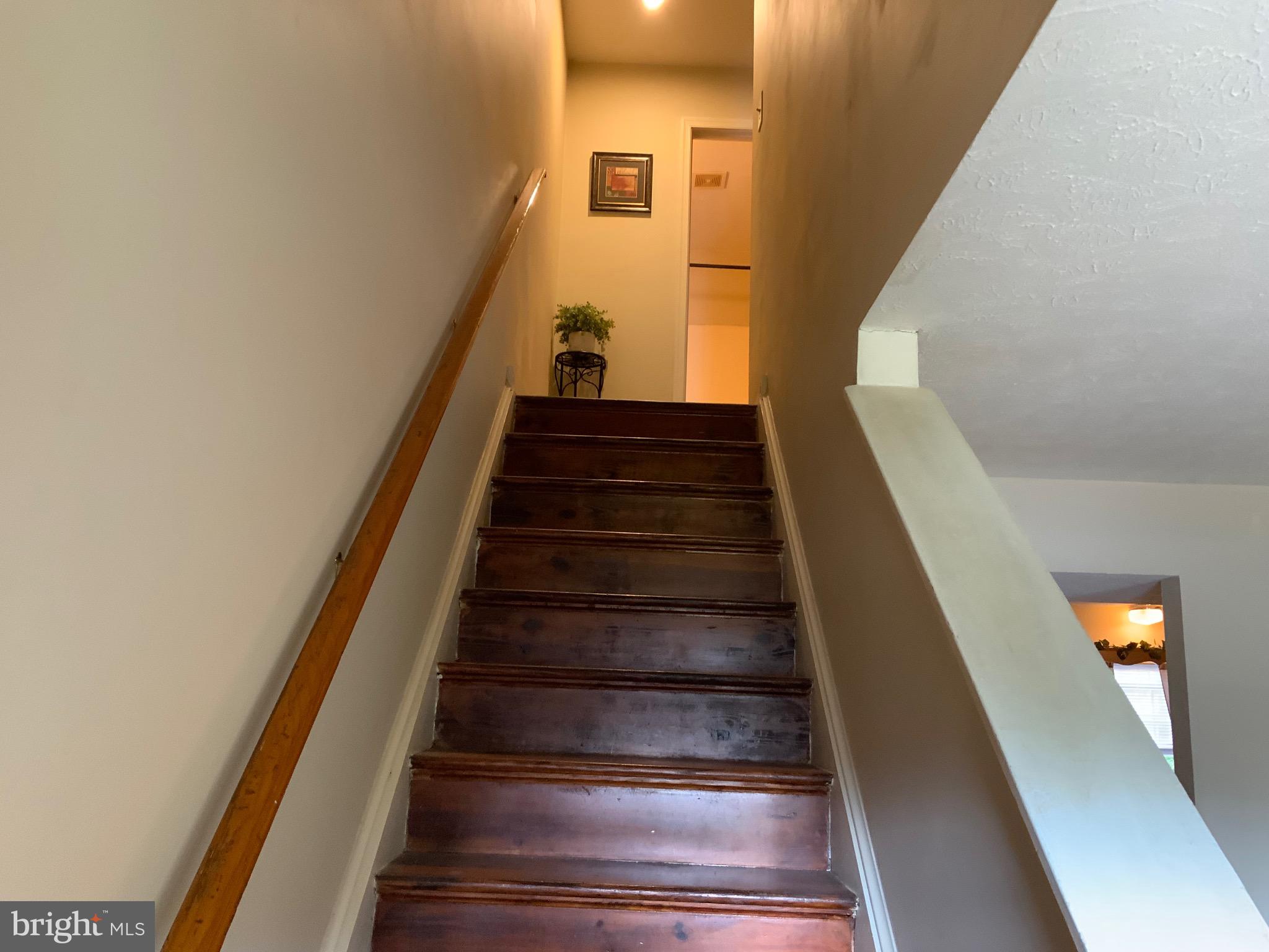 207 BUCKINGHAM DRIVE