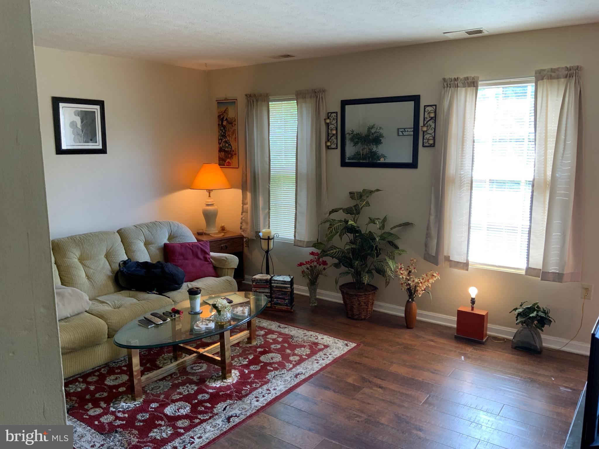 207 BUCKINGHAM DRIVE