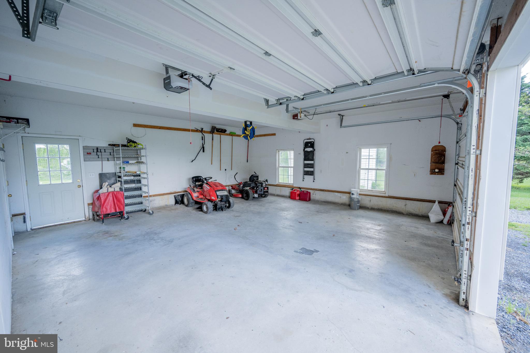 1042 Laurel Grove Rd