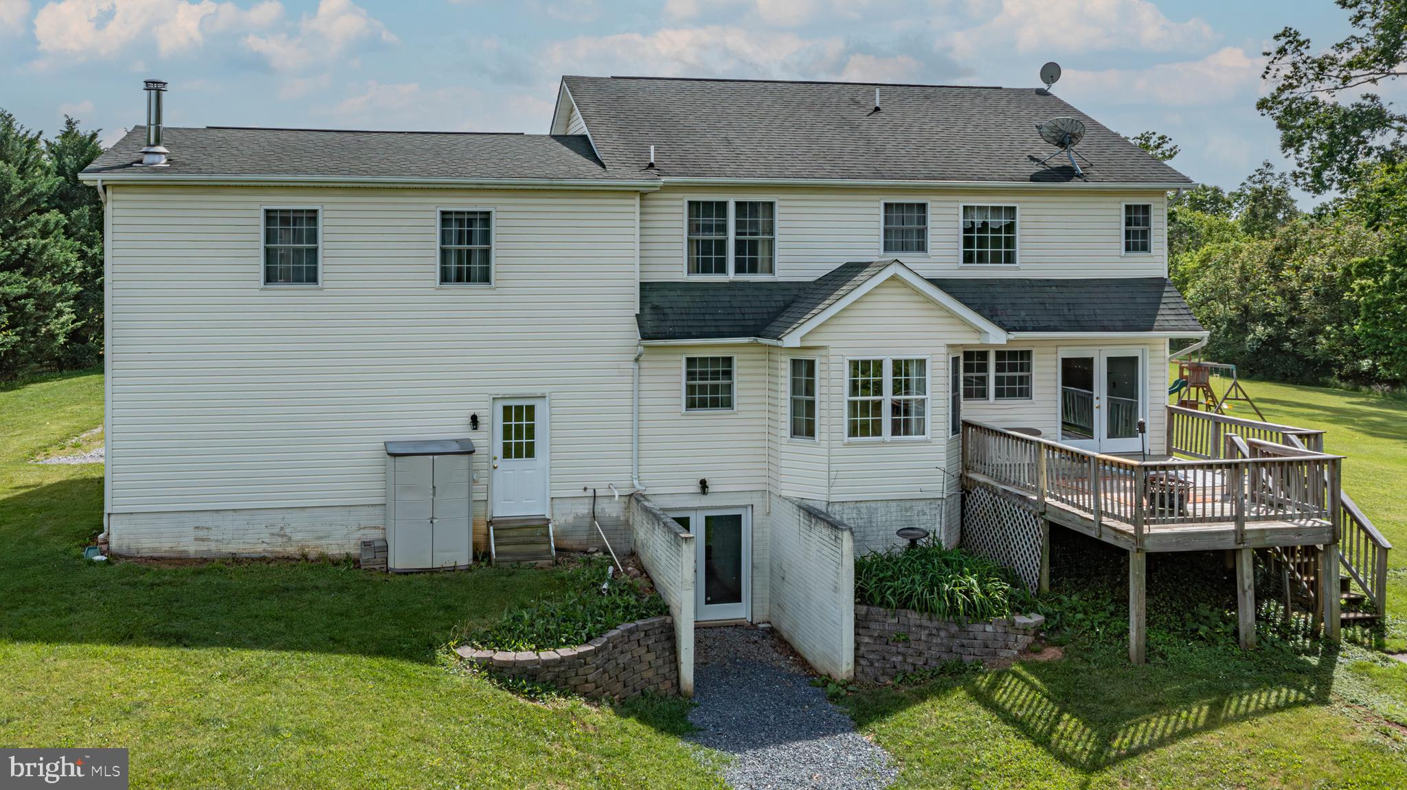 1042 Laurel Grove Rd