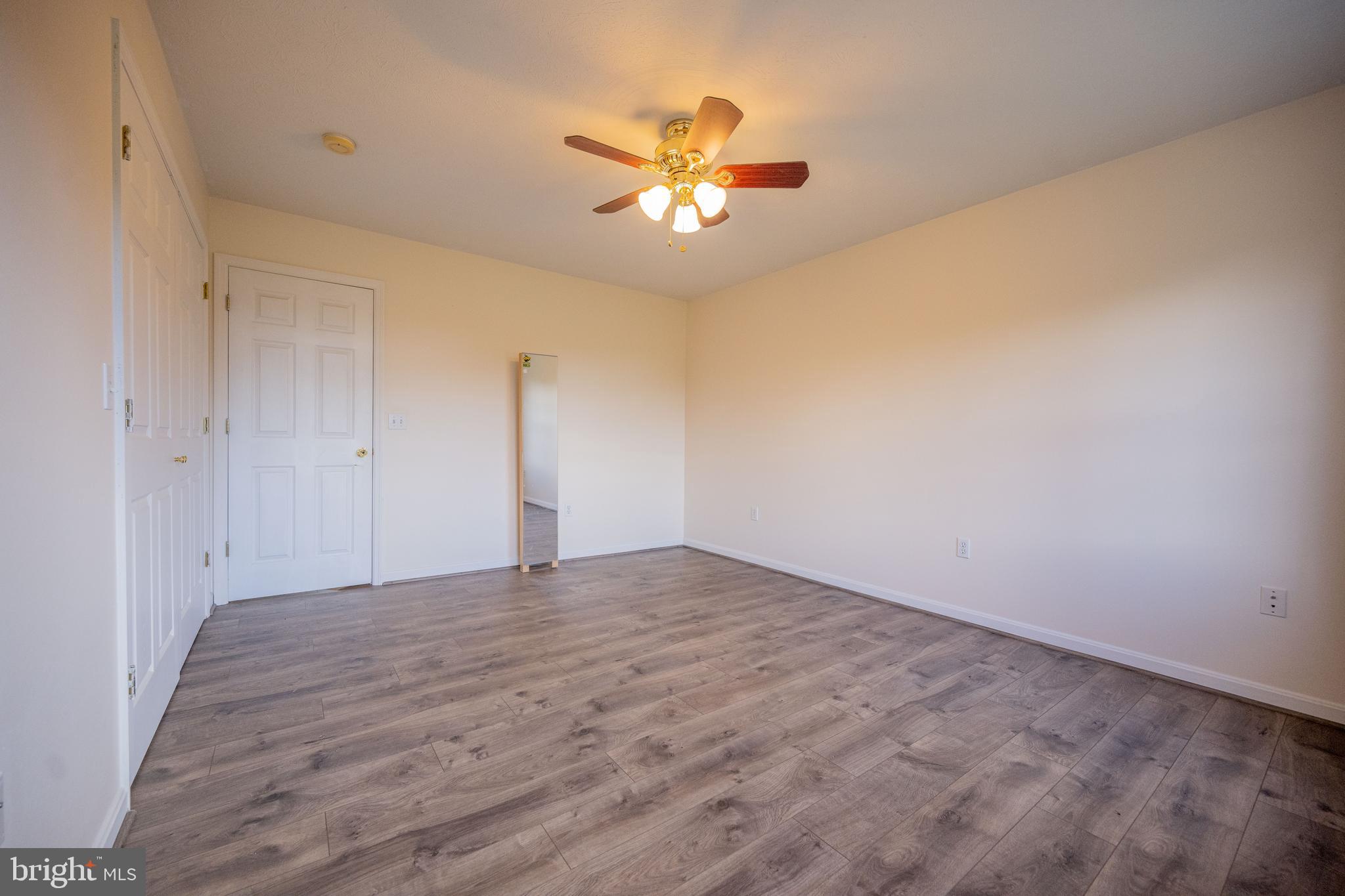 1042 Laurel Grove Rd