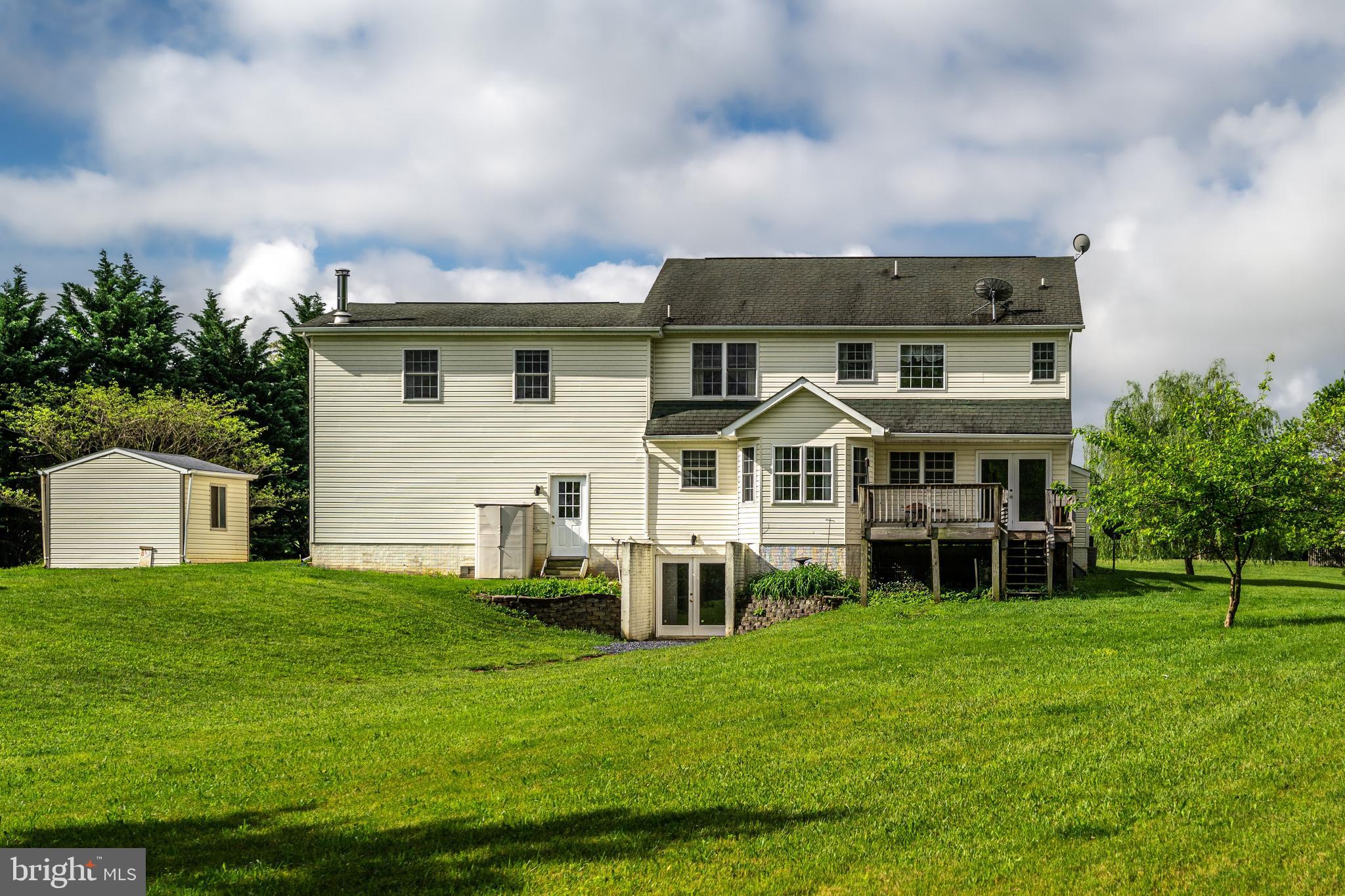 1042 Laurel Grove Rd