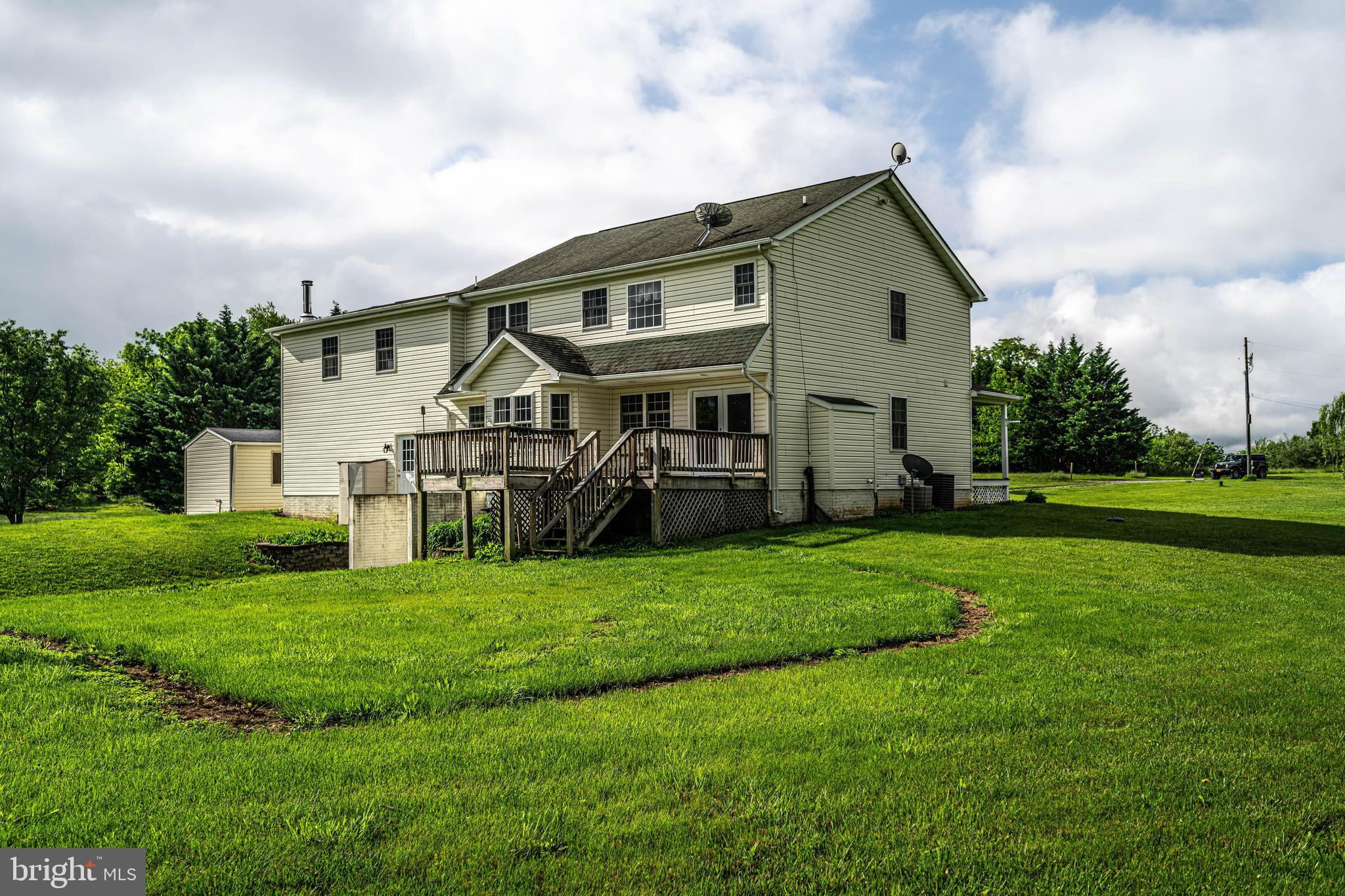 1042 Laurel Grove Rd