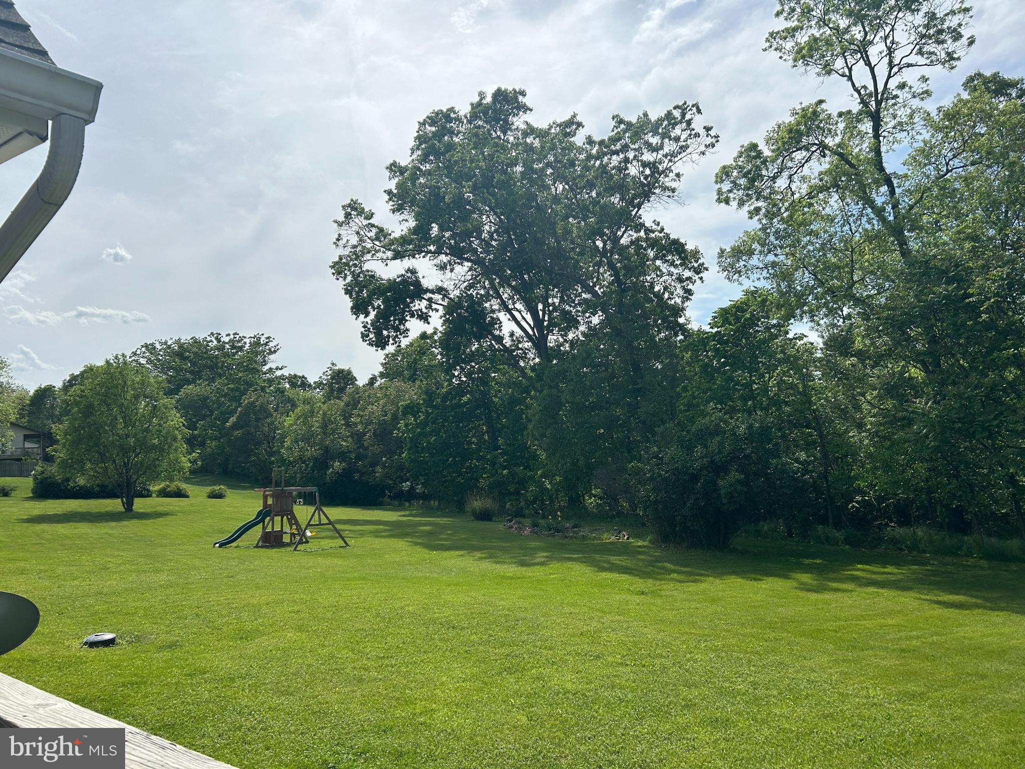 1042 Laurel Grove Rd