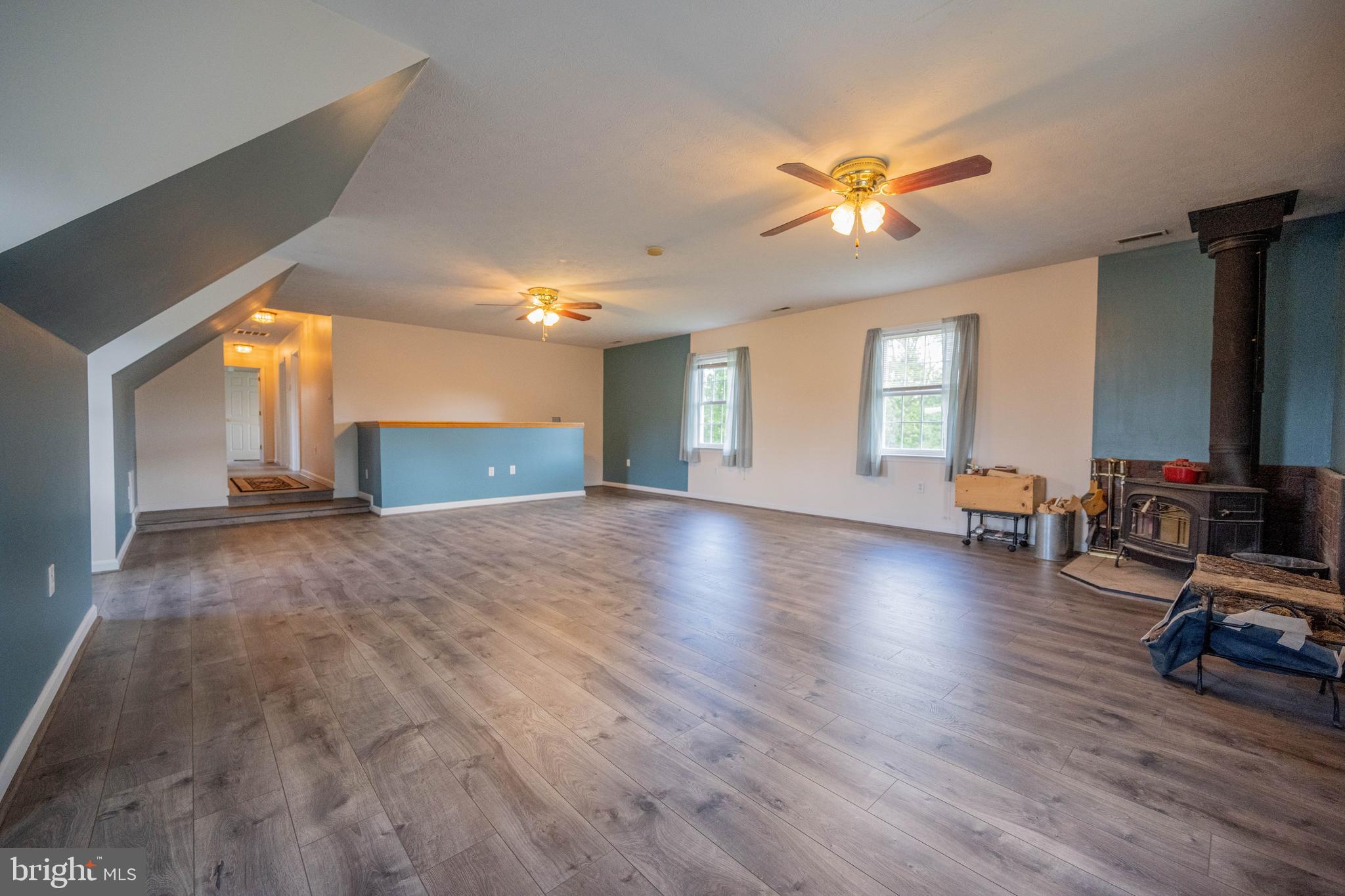 1042 Laurel Grove Rd