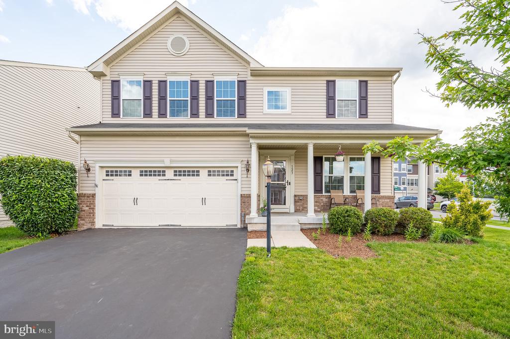 123 Lattice Dr