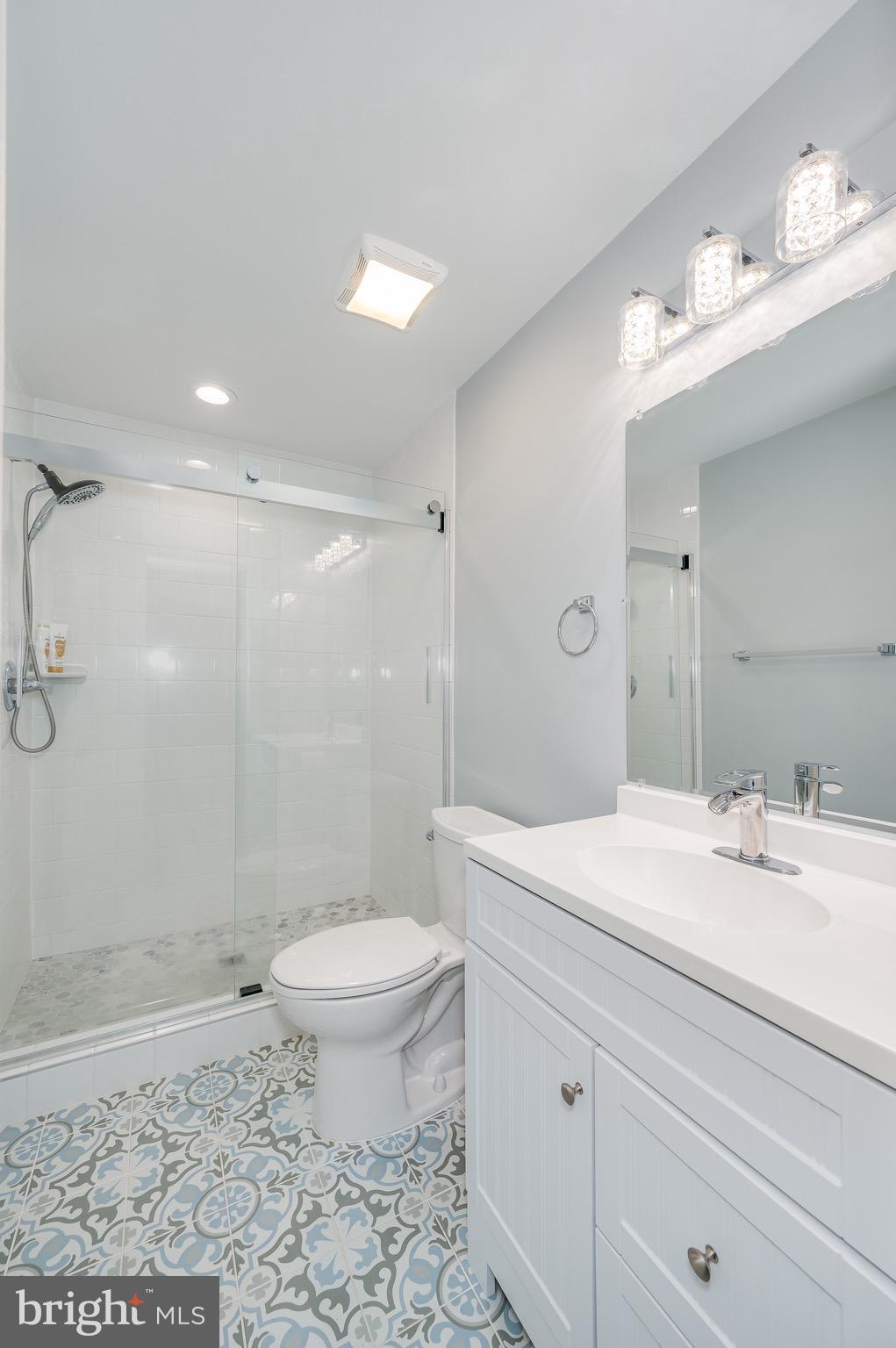 123 Lattice Dr