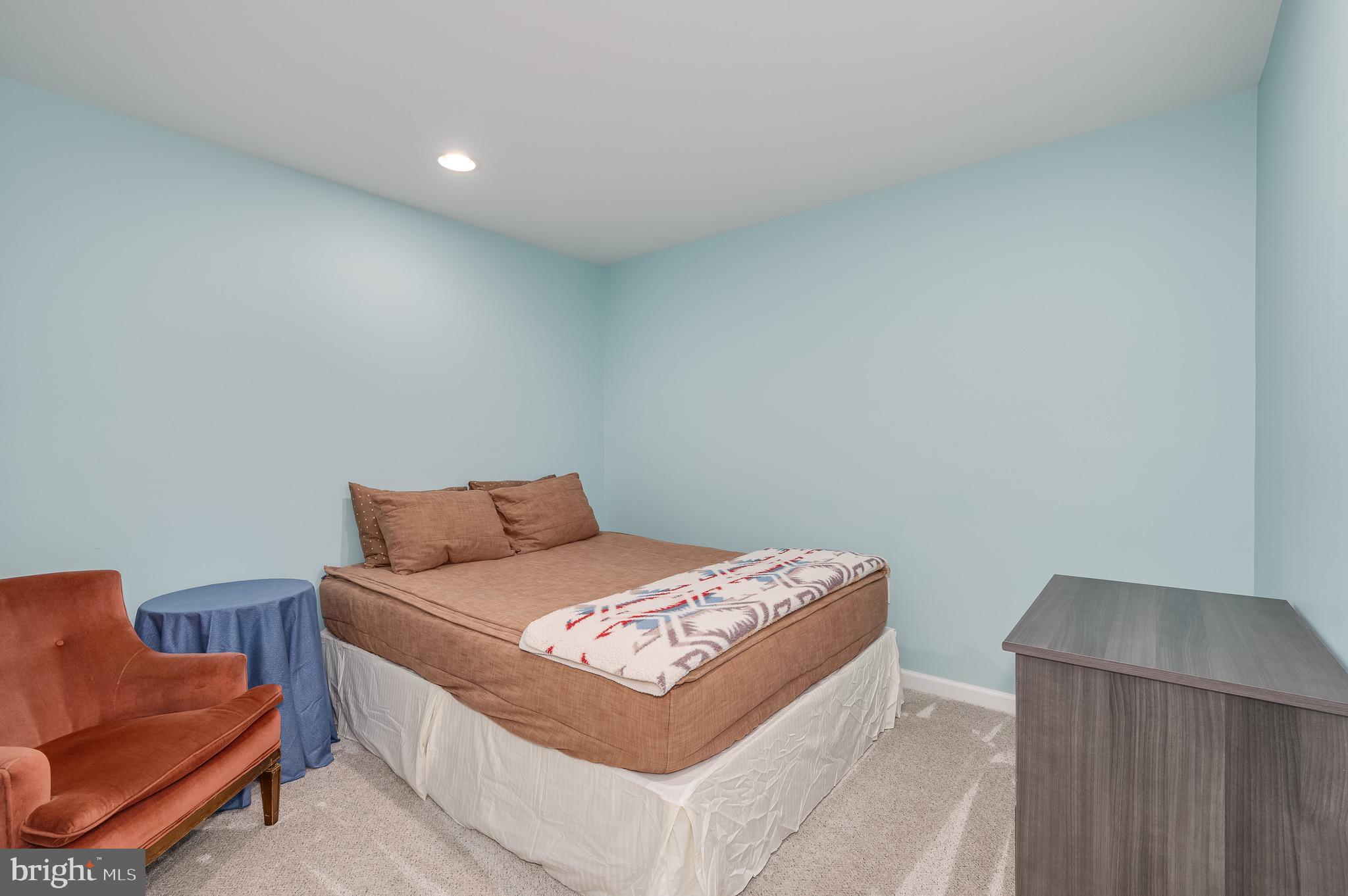 123 Lattice Dr
