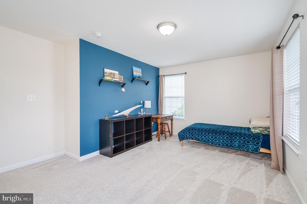 123 Lattice Dr