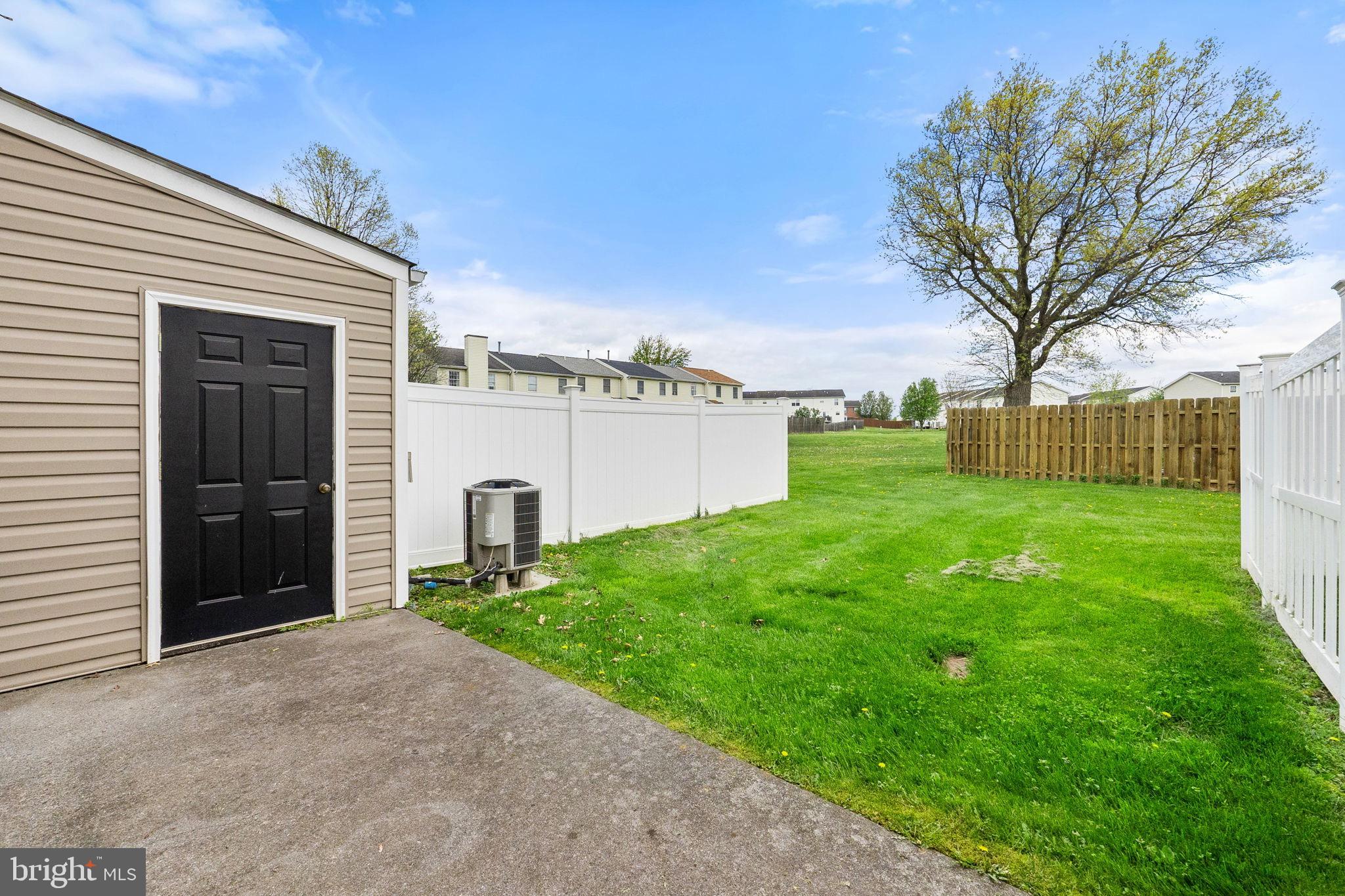 388 SURREY CLUB LANE