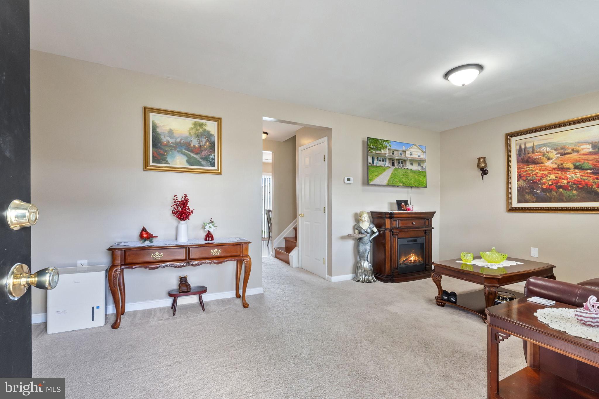 388 SURREY CLUB LANE