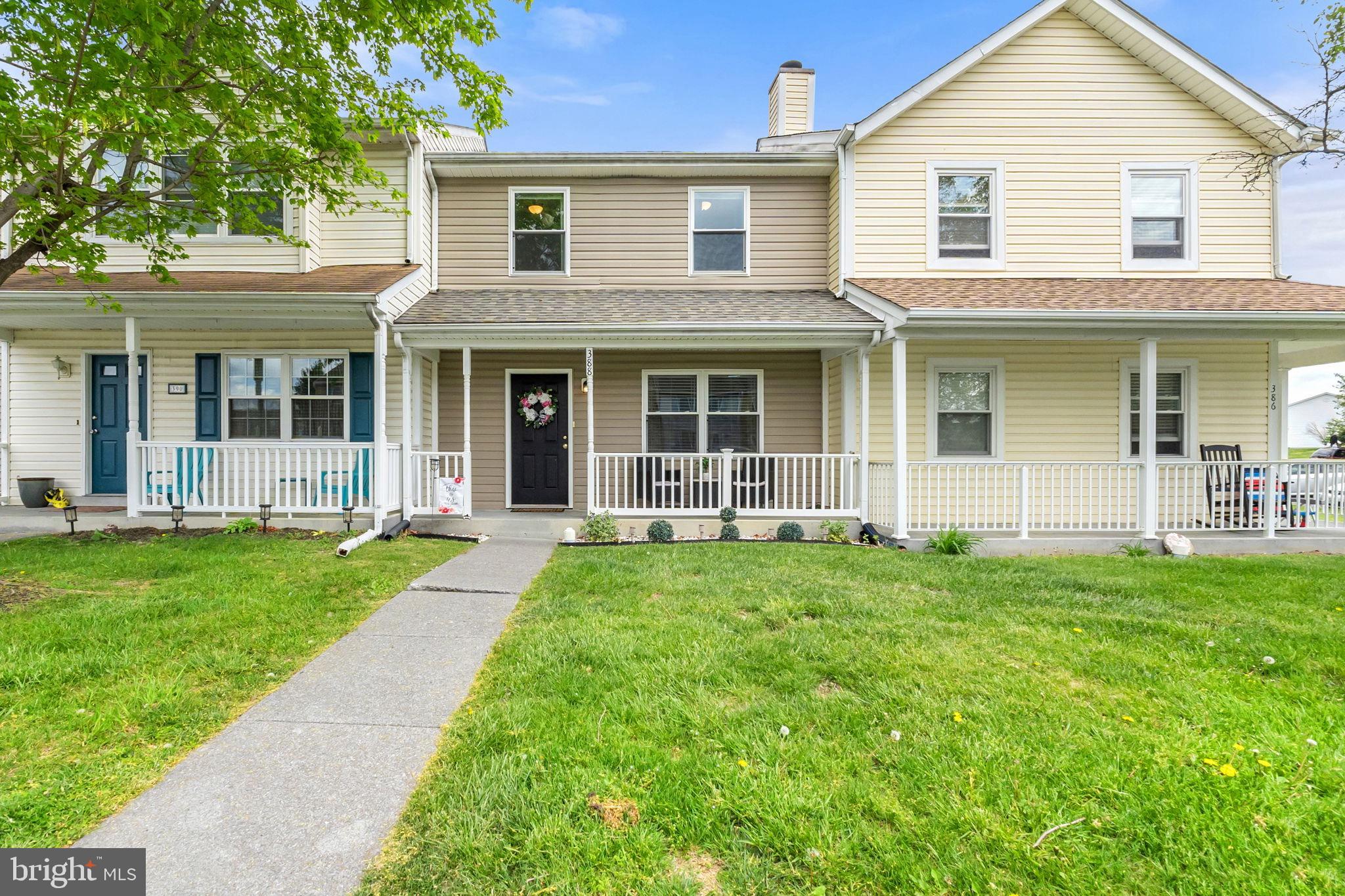 388 SURREY CLUB LANE