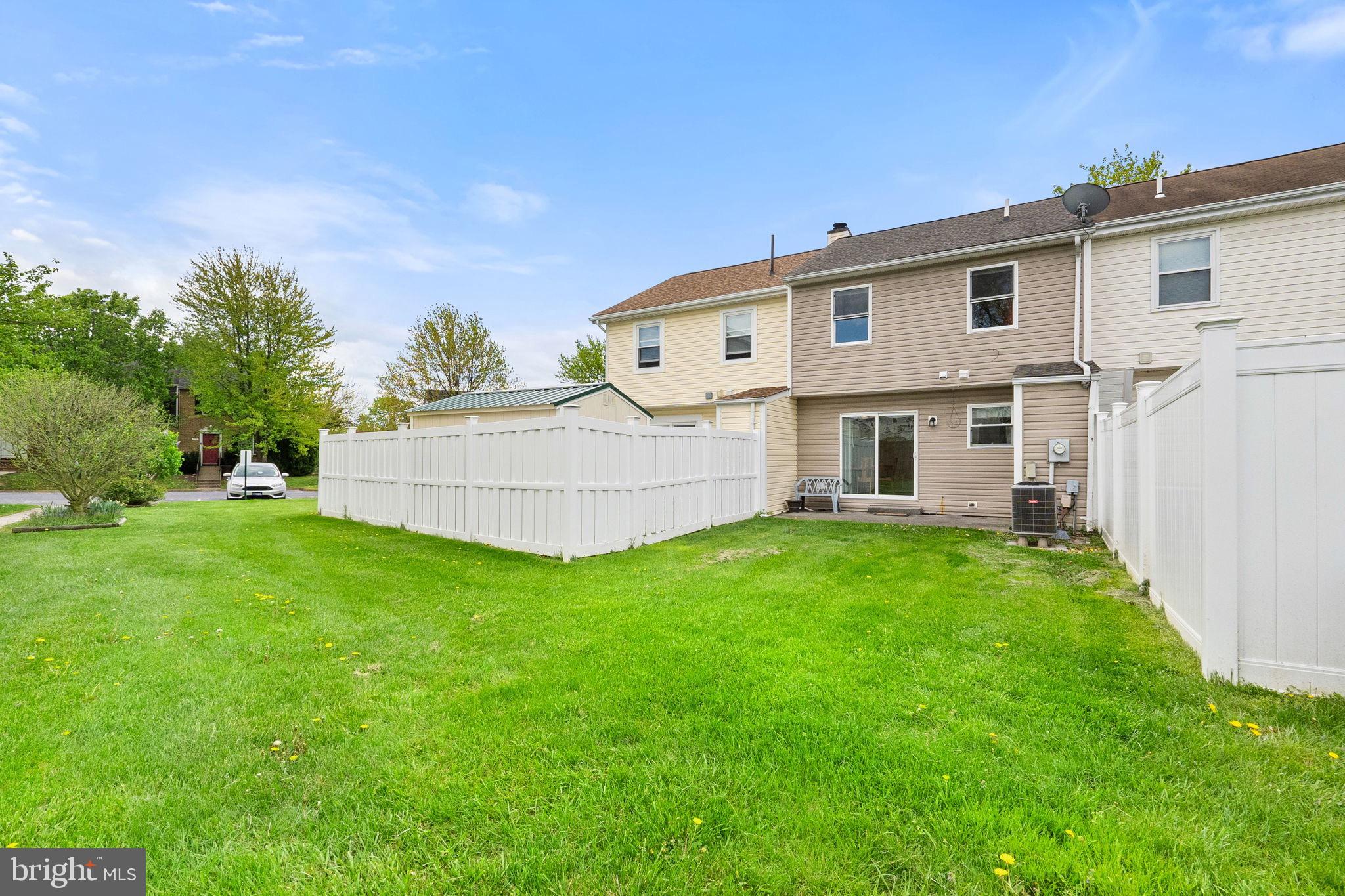 388 SURREY CLUB LANE
