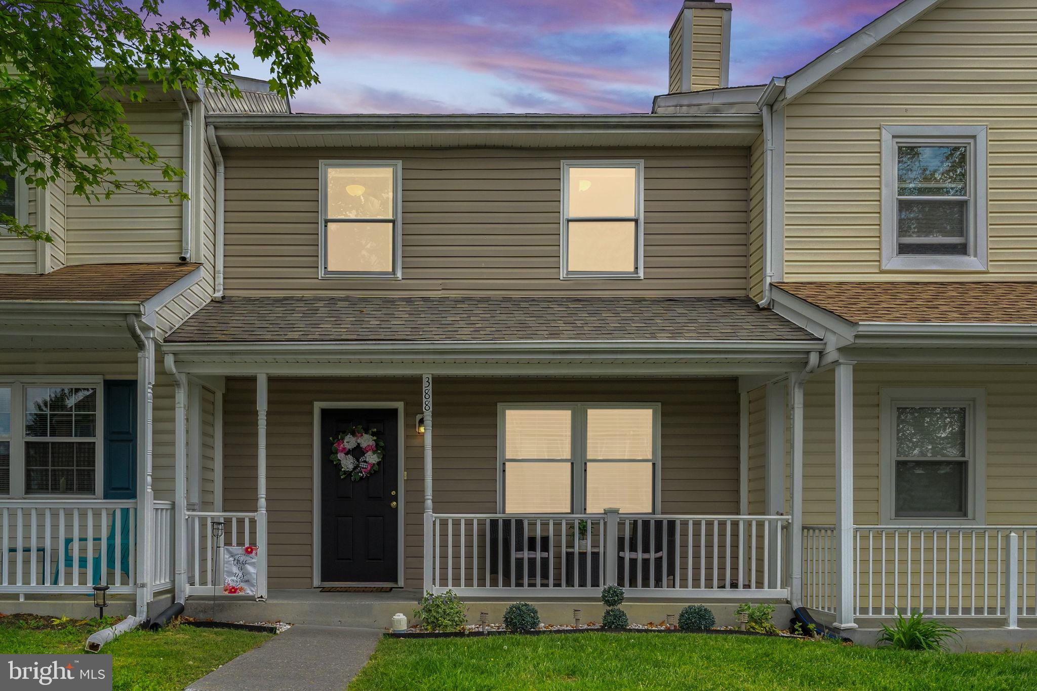 388 SURREY CLUB LANE