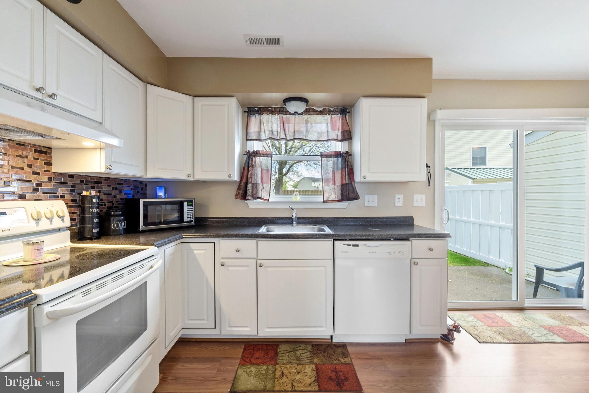 388 SURREY CLUB LANE