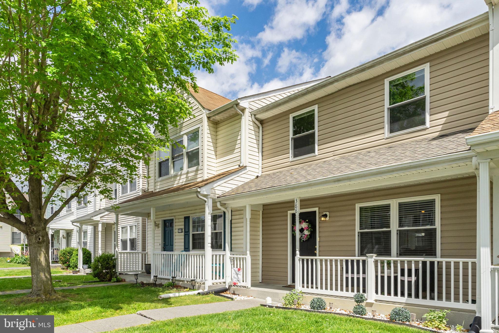 388 SURREY CLUB LANE