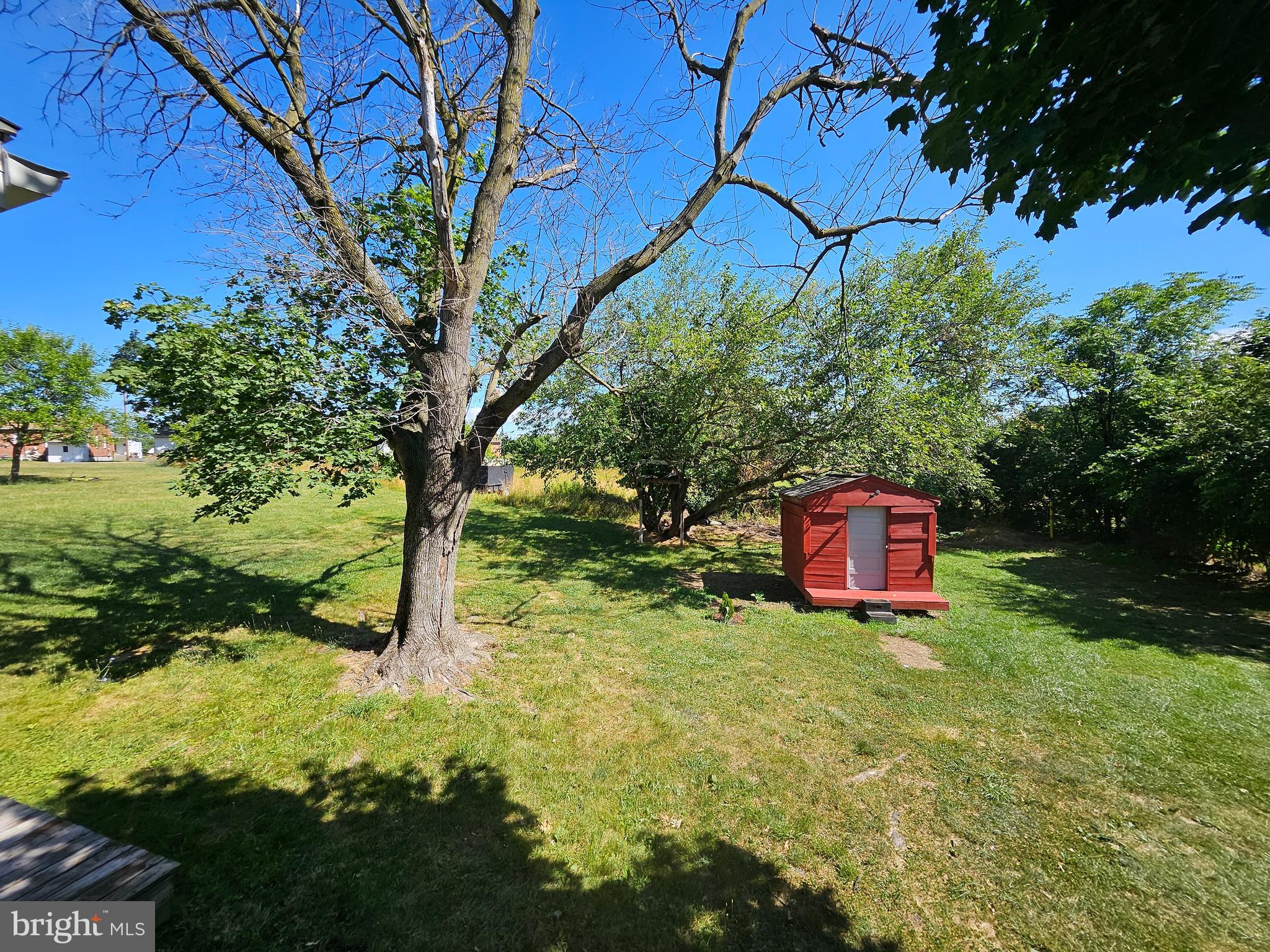 201 Valley Mill
