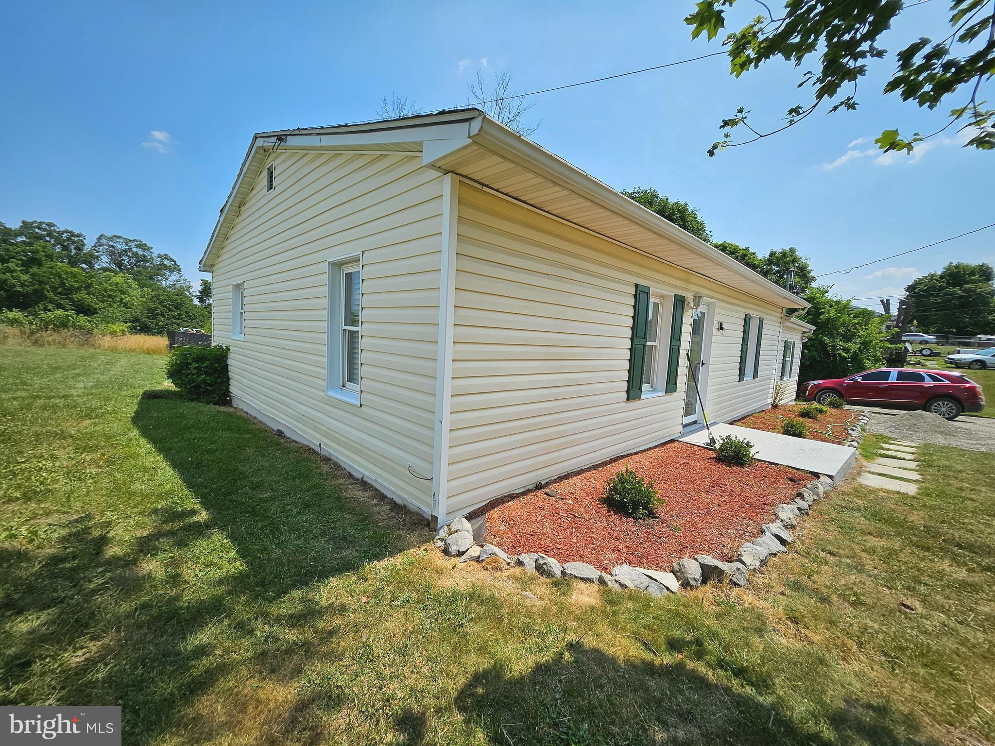 201 Valley Mill