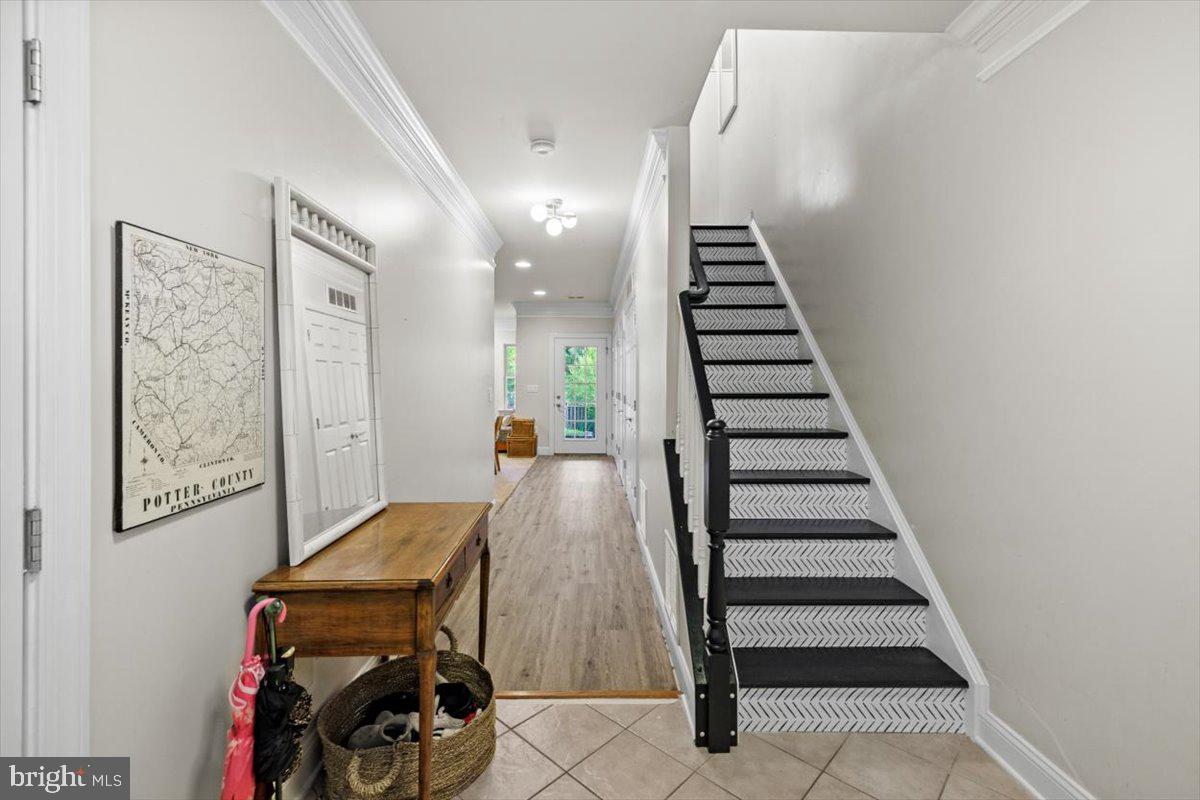 205 Cross Keys Pl