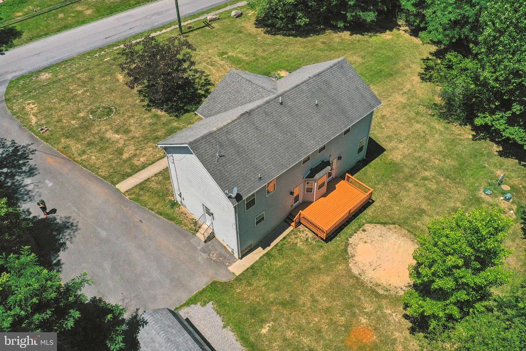 310 Mountain Falls