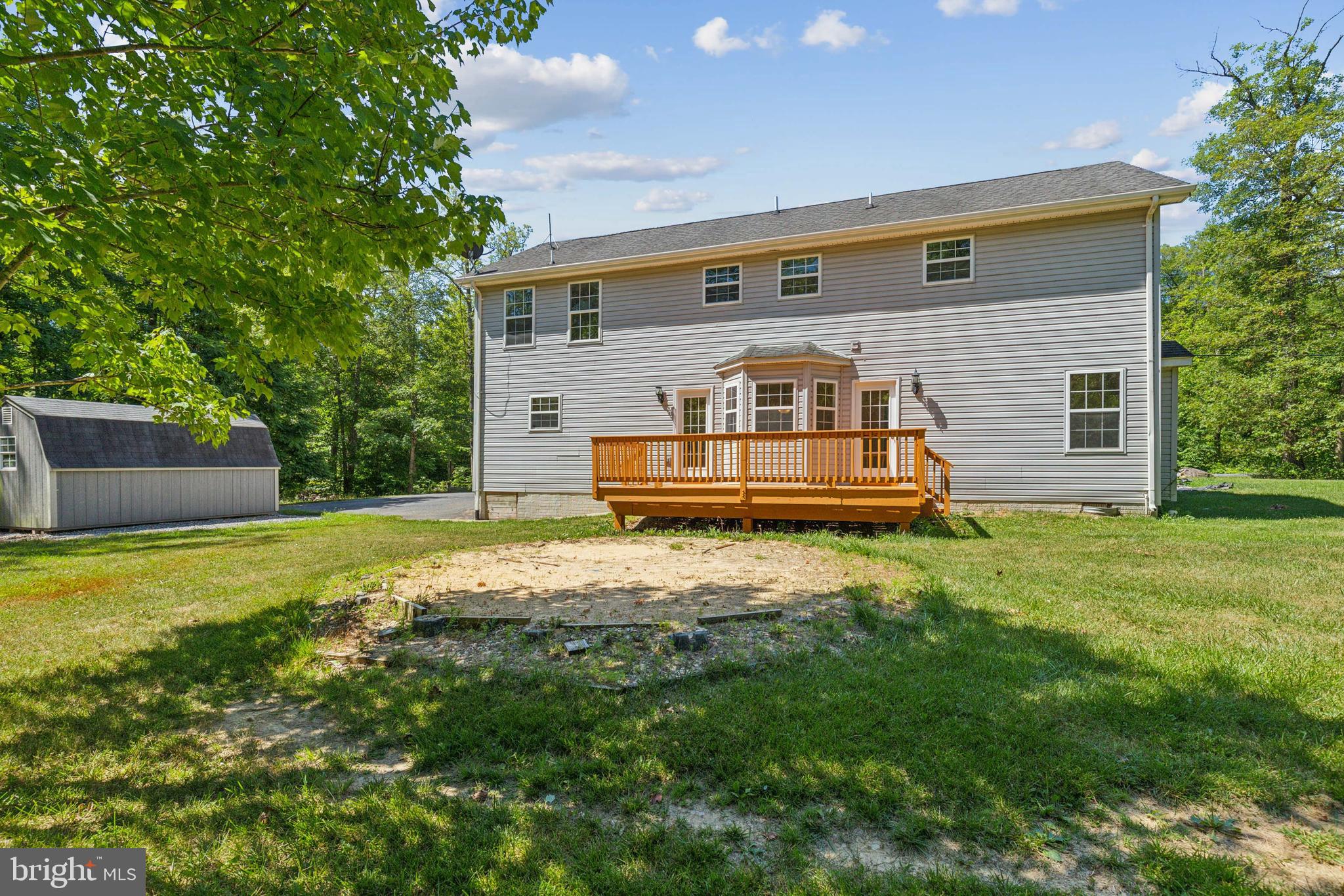 310 Mountain Falls