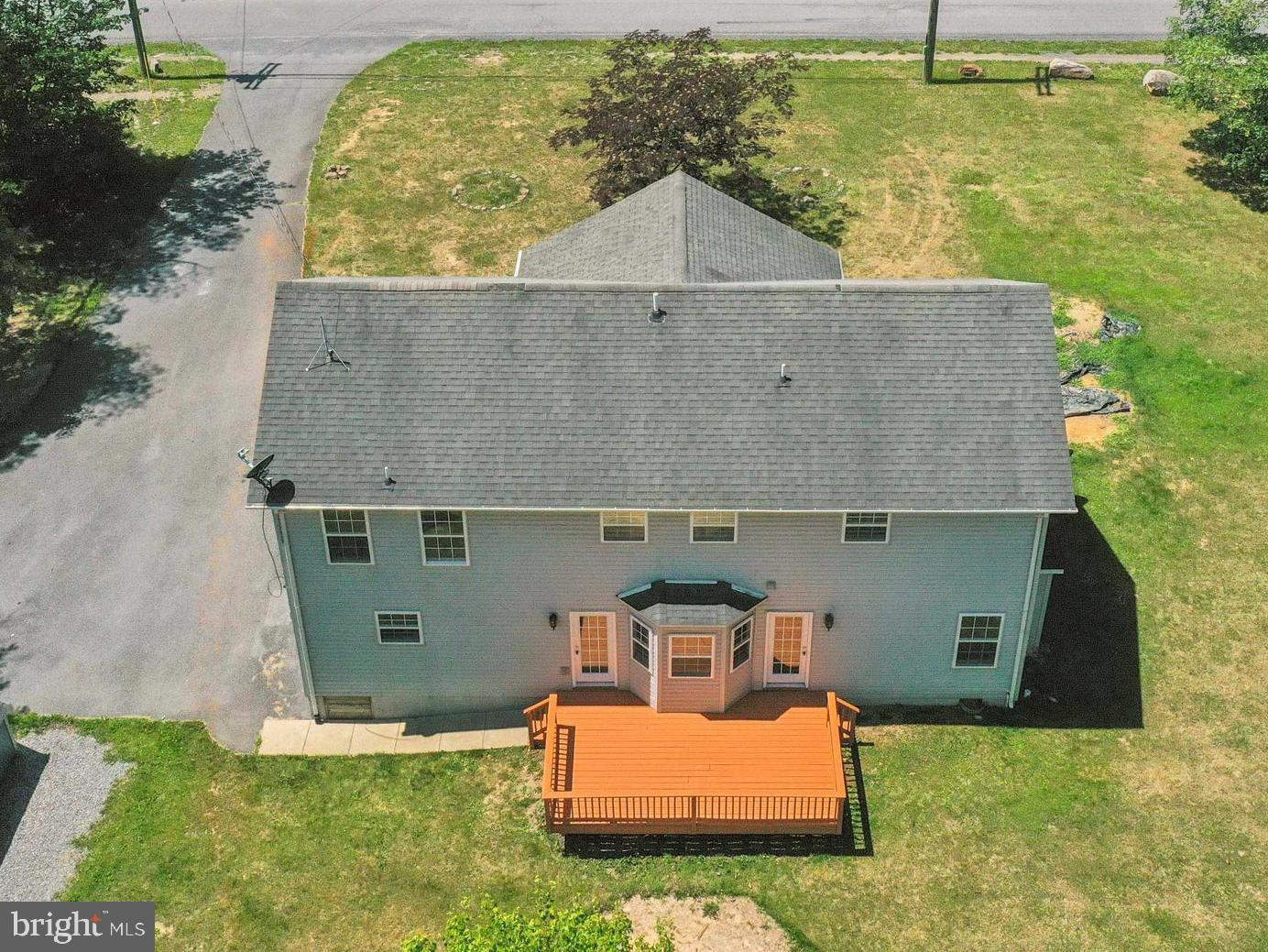 310 Mountain Falls