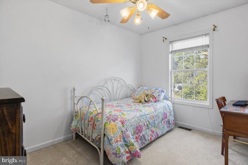 140 Spaulding Dr