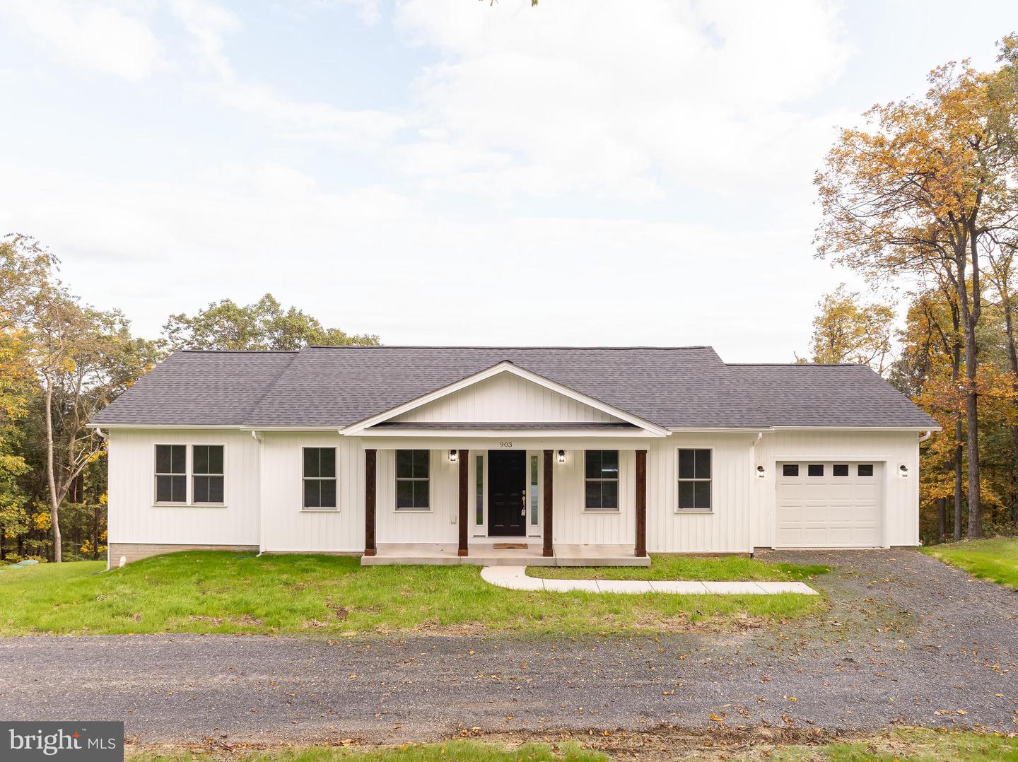 903 Rockwood Trl