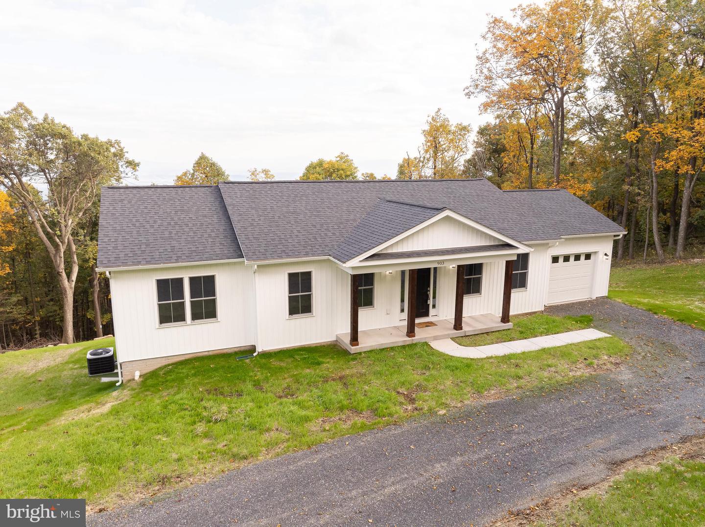 903 Rockwood Trl