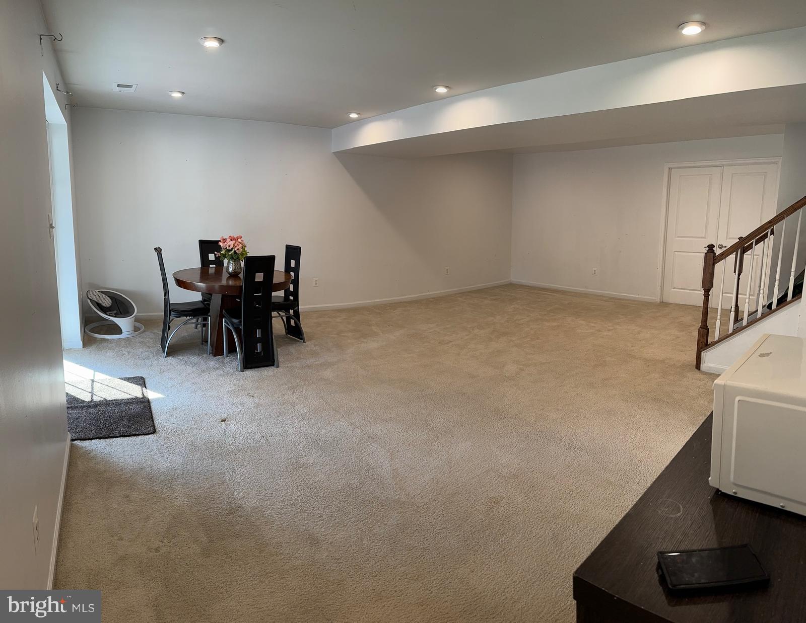 265 NORTHUMBERLAND DRIVE