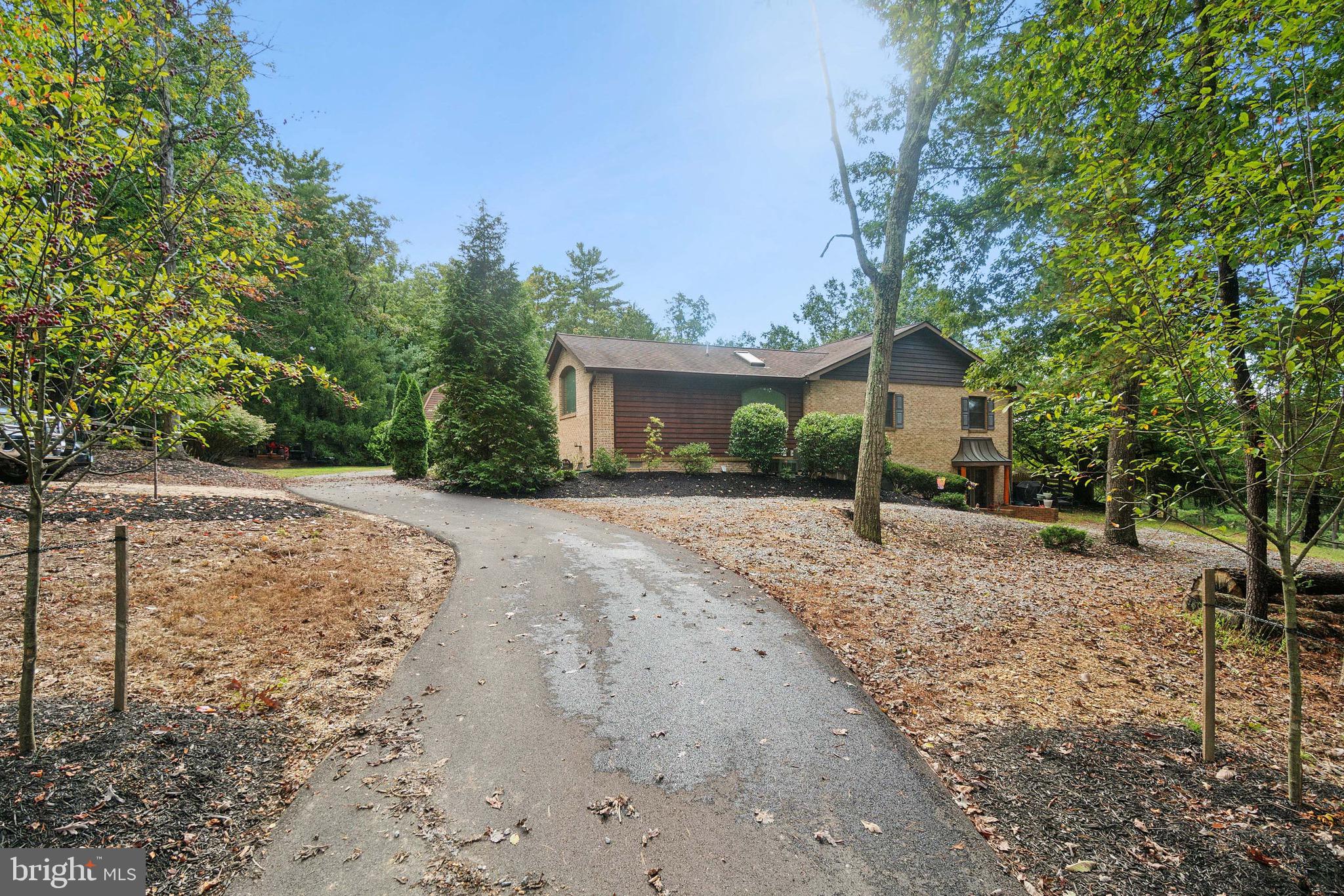 1802 Chestnut Grove Rd