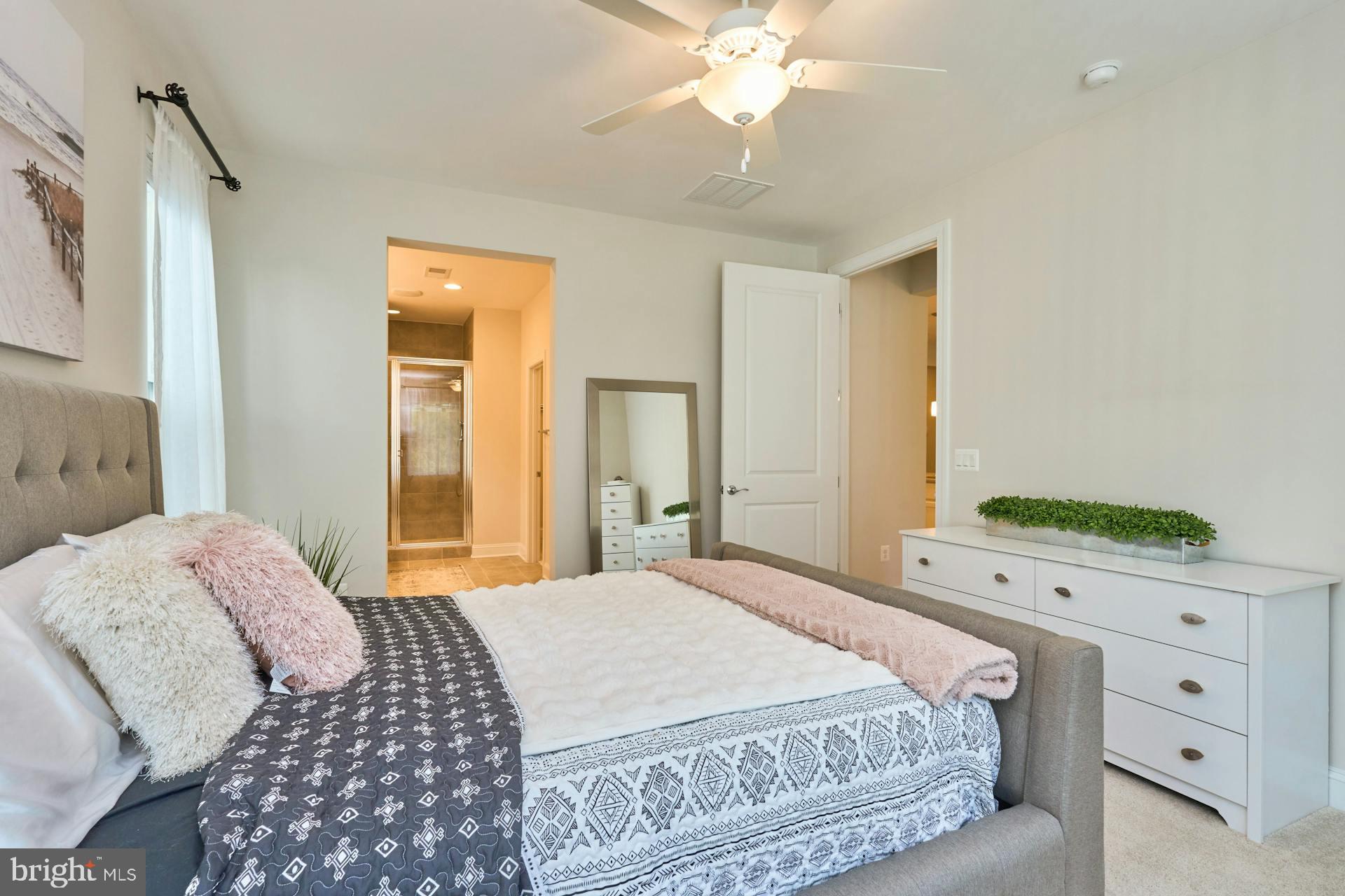 102 Foam Flower Dr