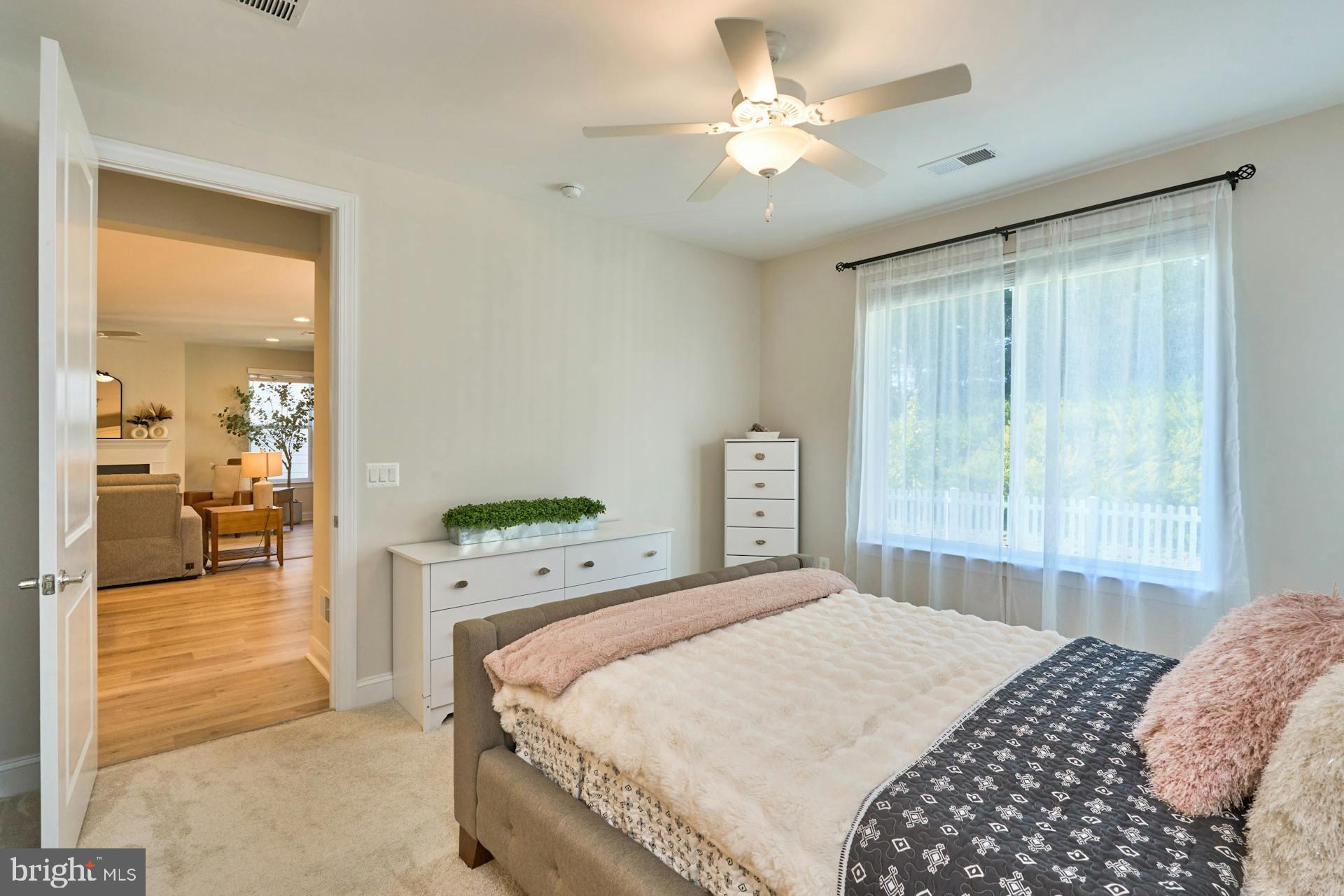 102 Foam Flower Dr