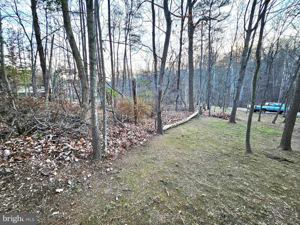 1109 Lakeview Dr
