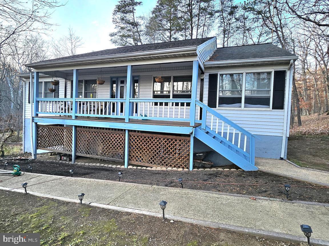1109 Lakeview Dr
