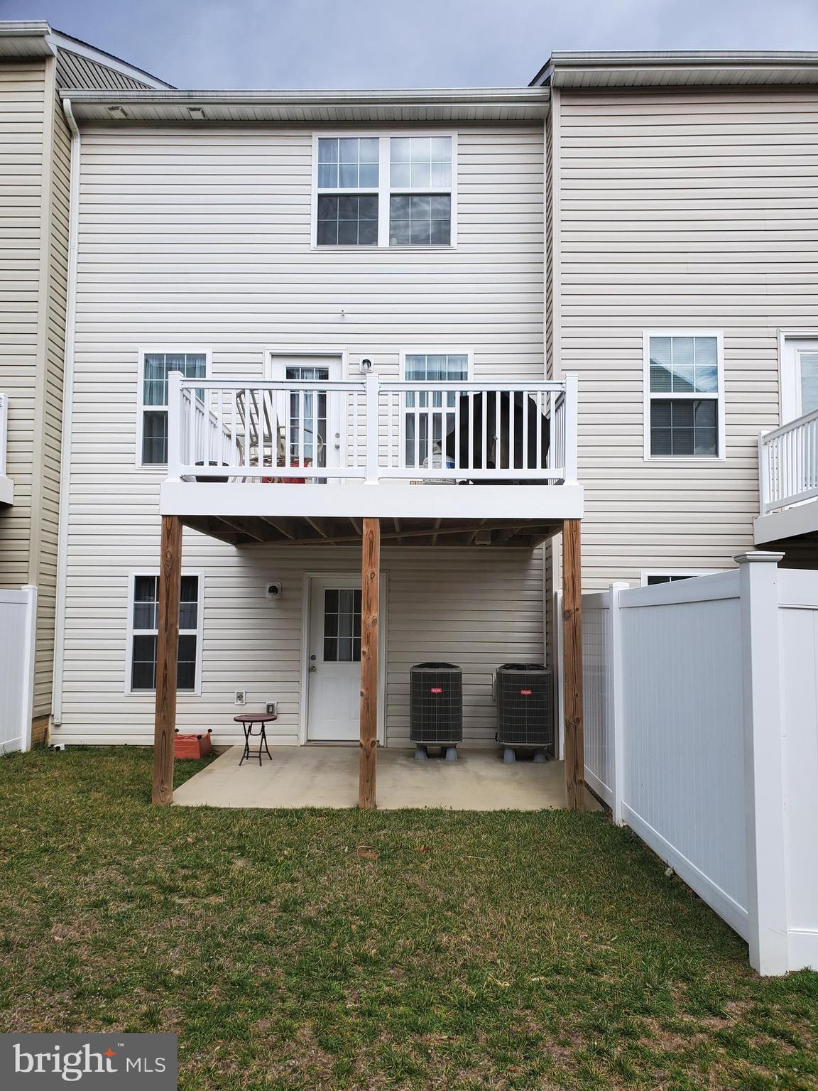 203 SAGE CIR
