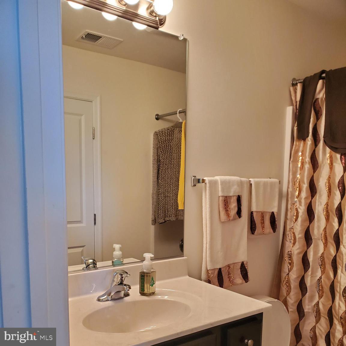 203 SAGE CIR