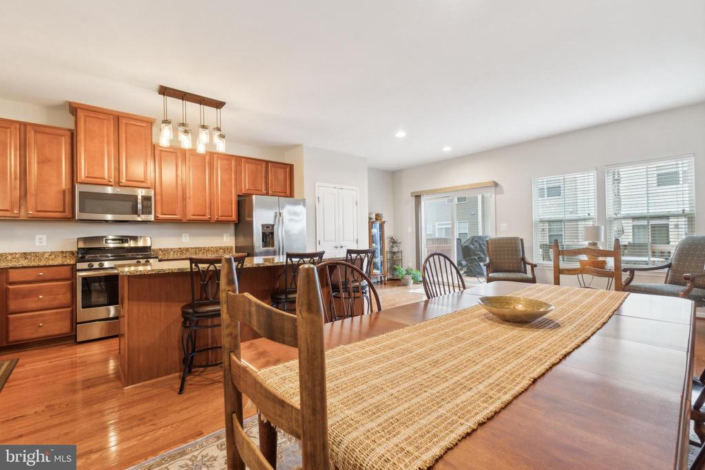 213 Arrow Crown Ct