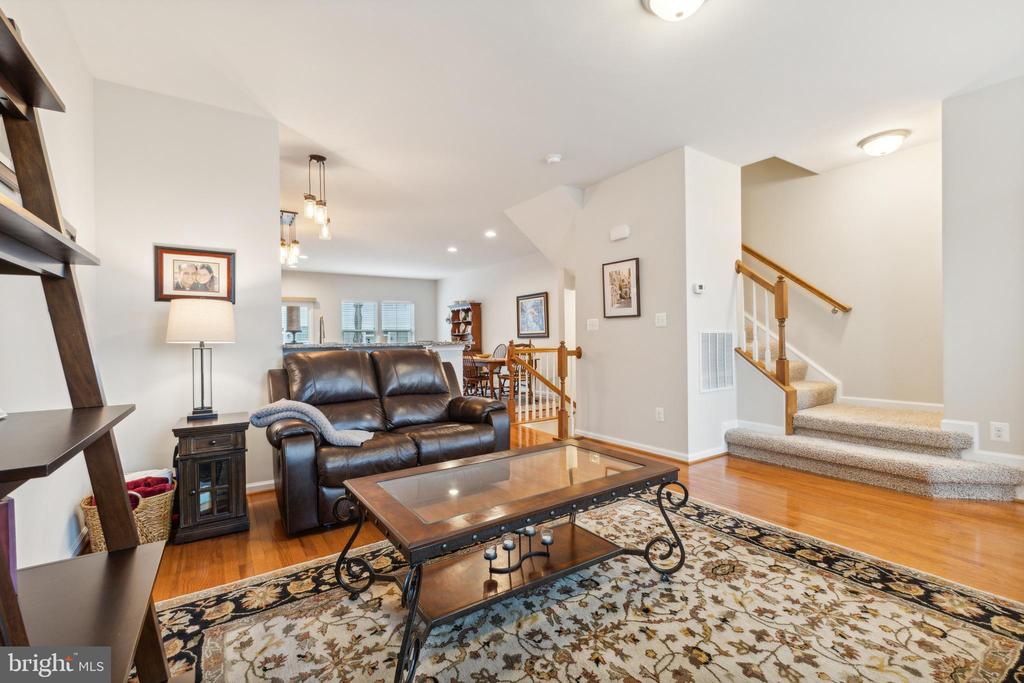 213 Arrow Crown Ct