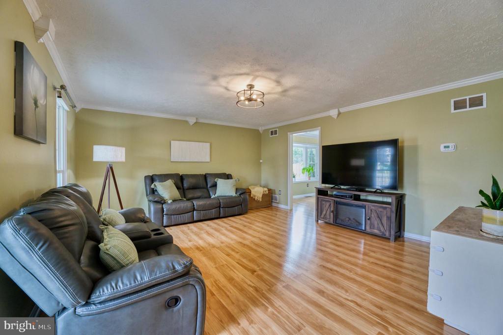 138 Buchannan Dr