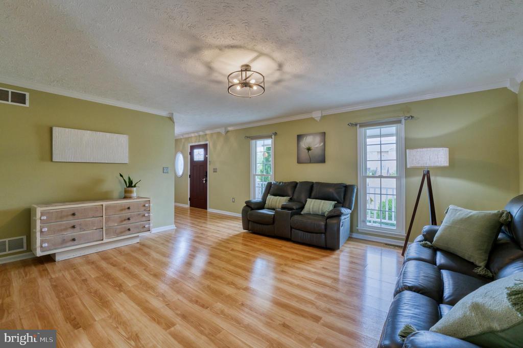 138 Buchannan Dr