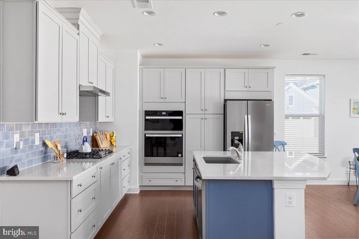 120 Switchgrass Way