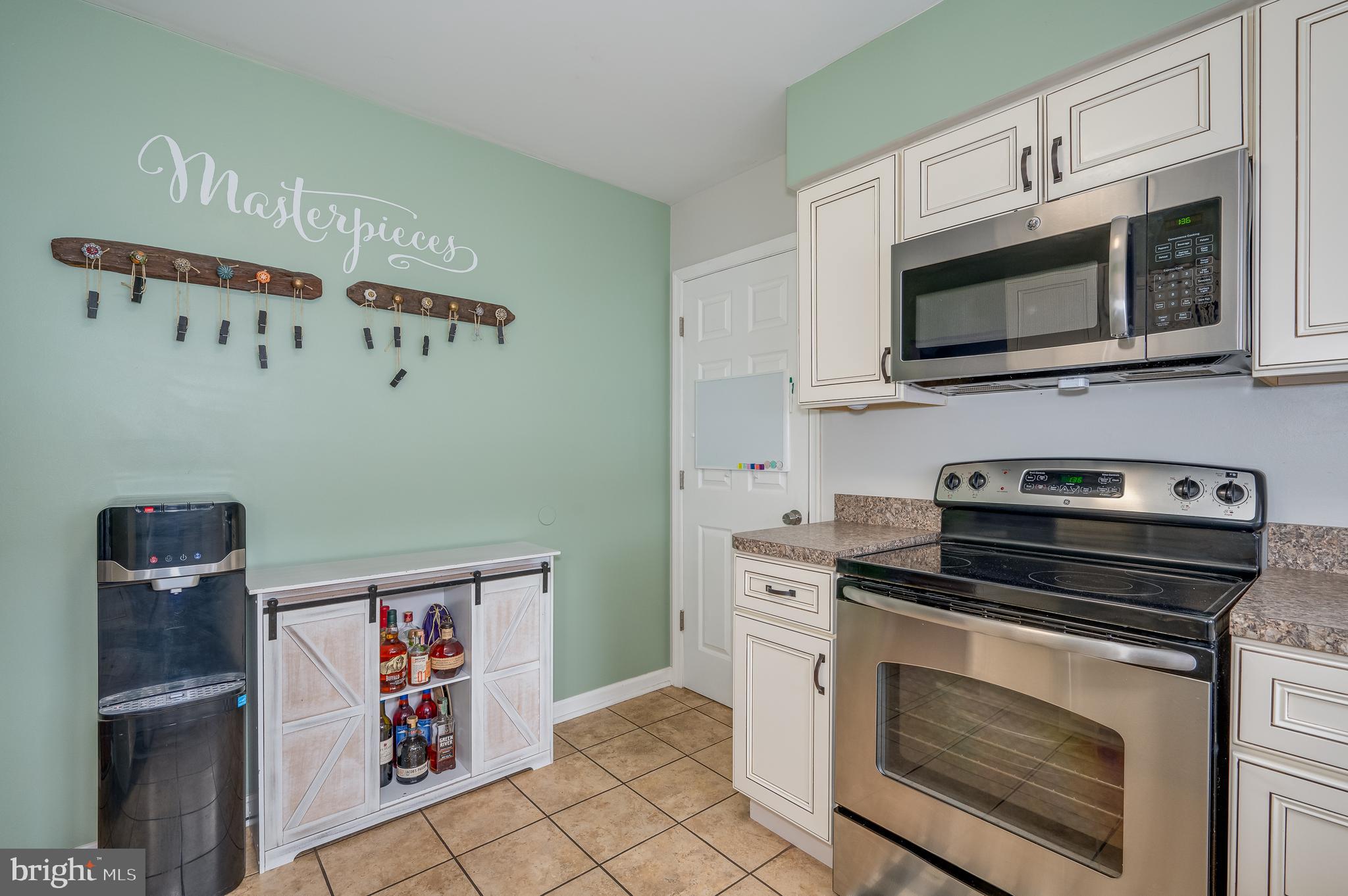 116 Fairway Dr